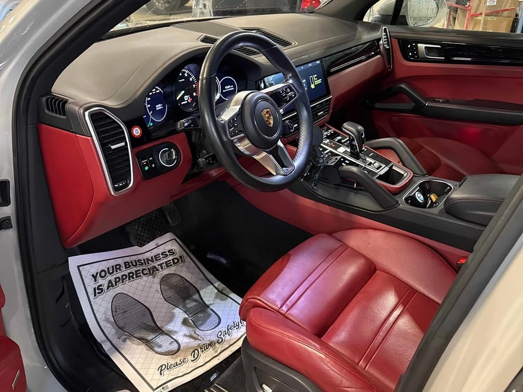 Porsche Cayenne E Hybrid  CARFAX | Mobile.bg � ����������� 5