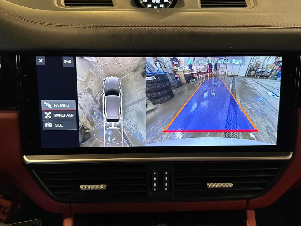 Porsche Cayenne E Hybrid  CARFAX | Mobile.bg � ����������� 10