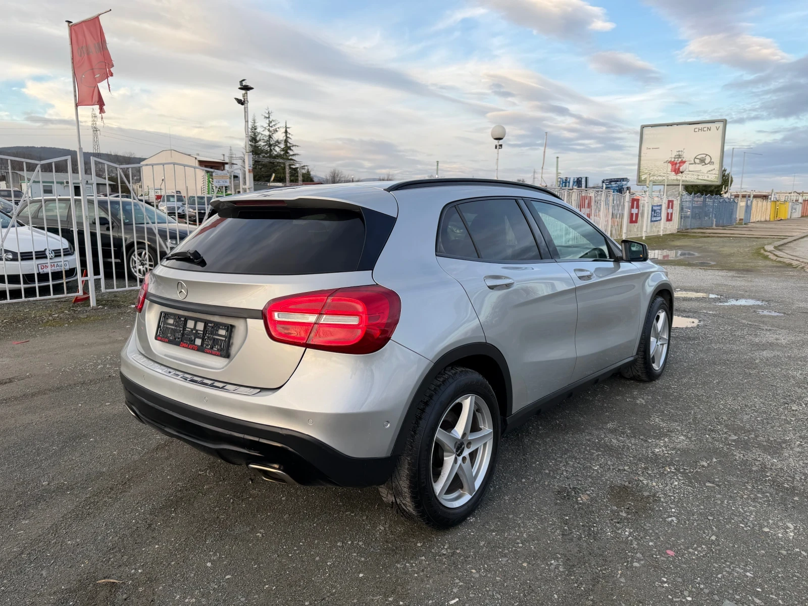 Mercedes-Benz GLA 220 2.2 - 170 / 4Х4  / АВТОМАТИК / ЕВРО6 / НАВИГАЦИЯ - изображение 5