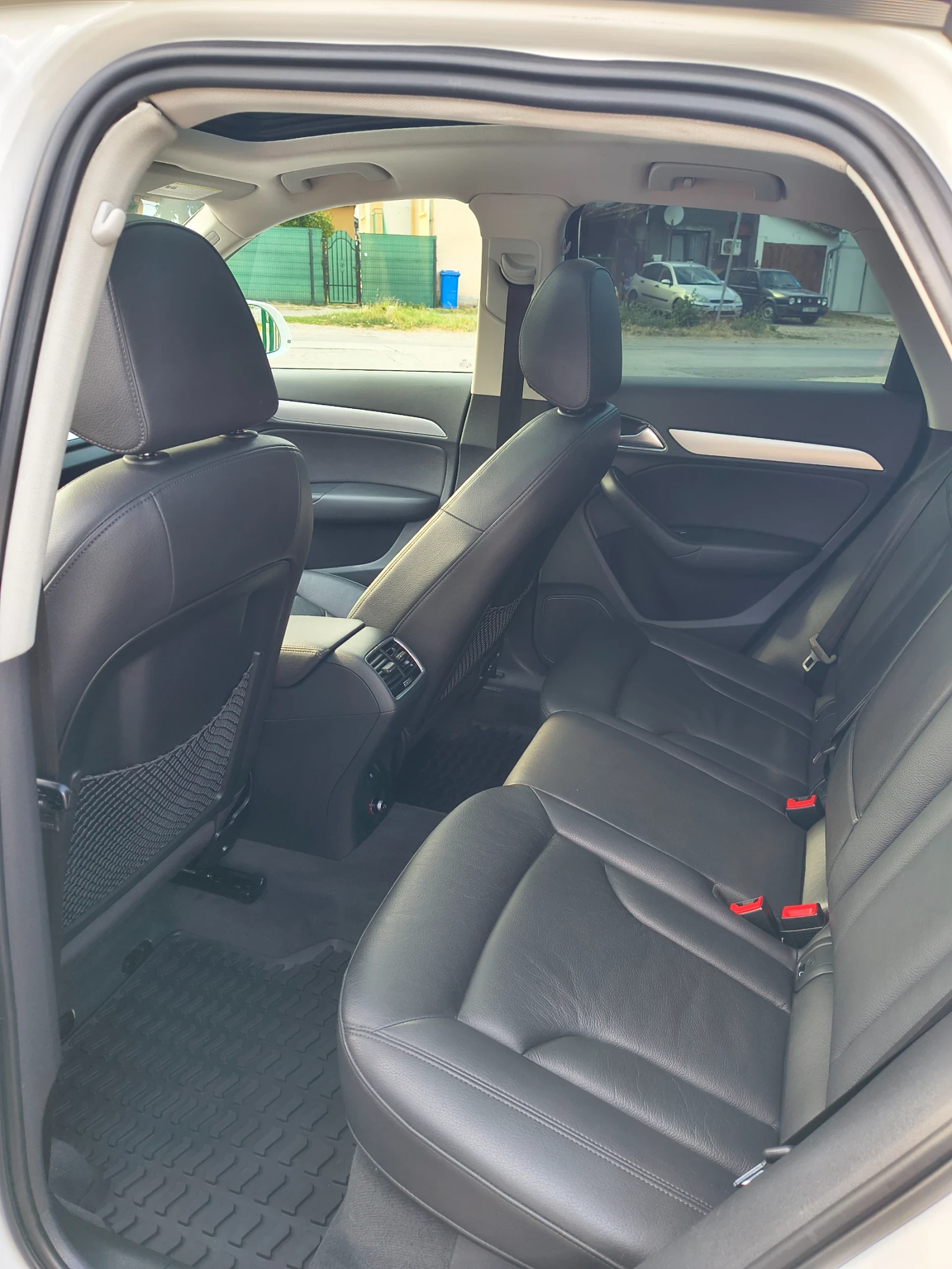 Audi Q3, снимка 9 - Автомобили и джипове - 54084227