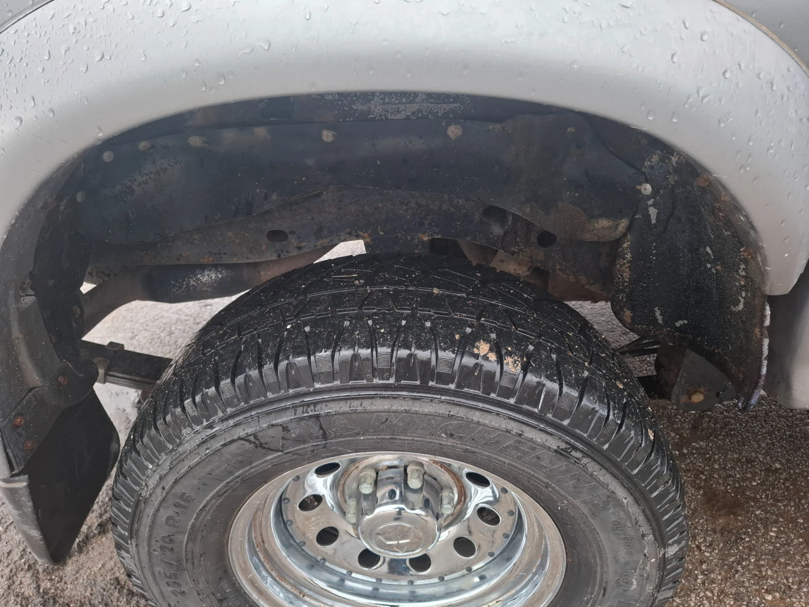 Mitsubishi L200 2.5 D, снимка 9 - Автомобили и джипове - 54092518