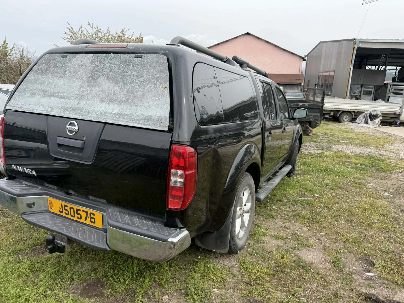 Nissan Navara, снимка 6 - Автомобили и джипове - 54374026