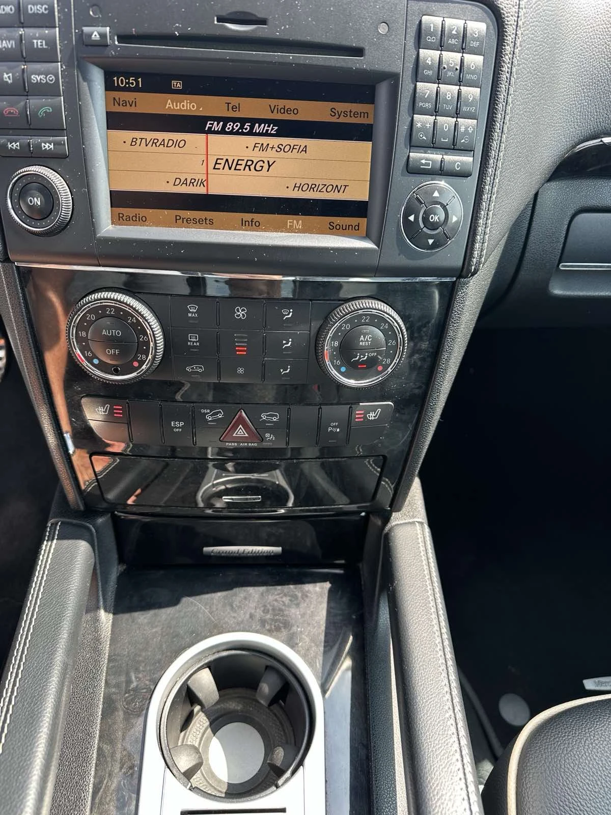 Mercedes-Benz ML 350, снимка 10 - Автомобили и джипове - 54511751