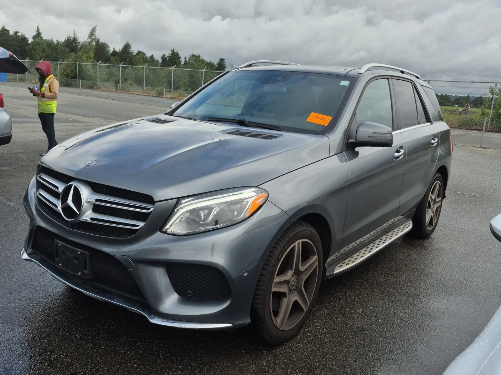 Mercedes-Benz GLE 400 AMG ПАКЕТ * ПАНОРАМА * БЕЗ ИНЦИДЕНТИ * CARFAX * 
