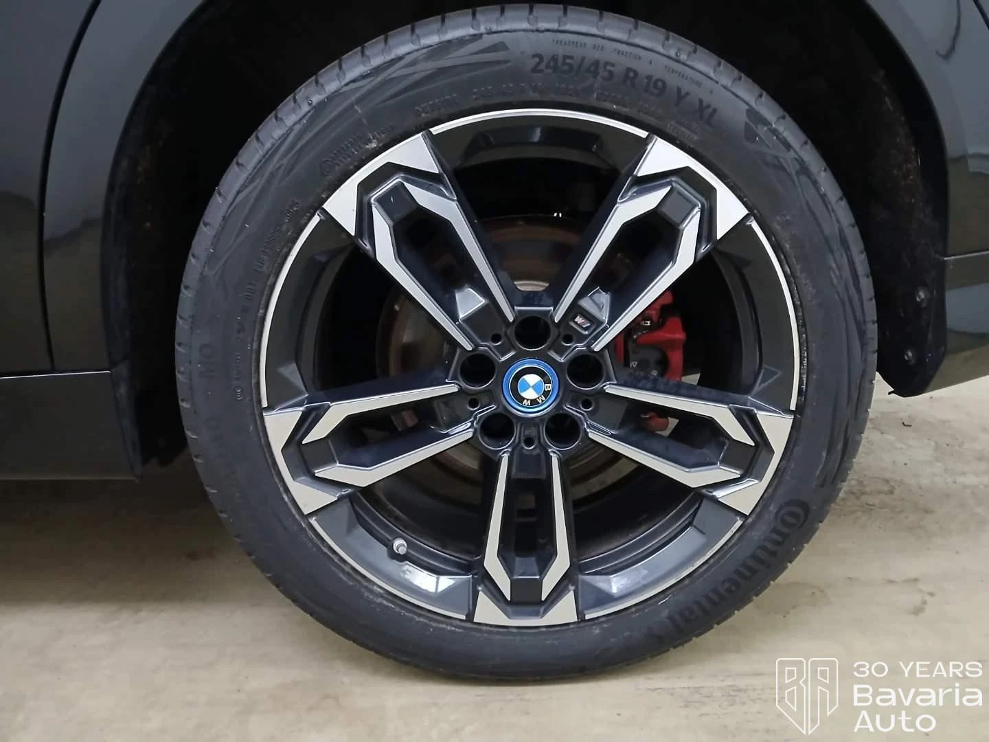 BMW iX2 20 eDrive M Sport Paket , снимка 16 - Автомобили и джипове - 55018750