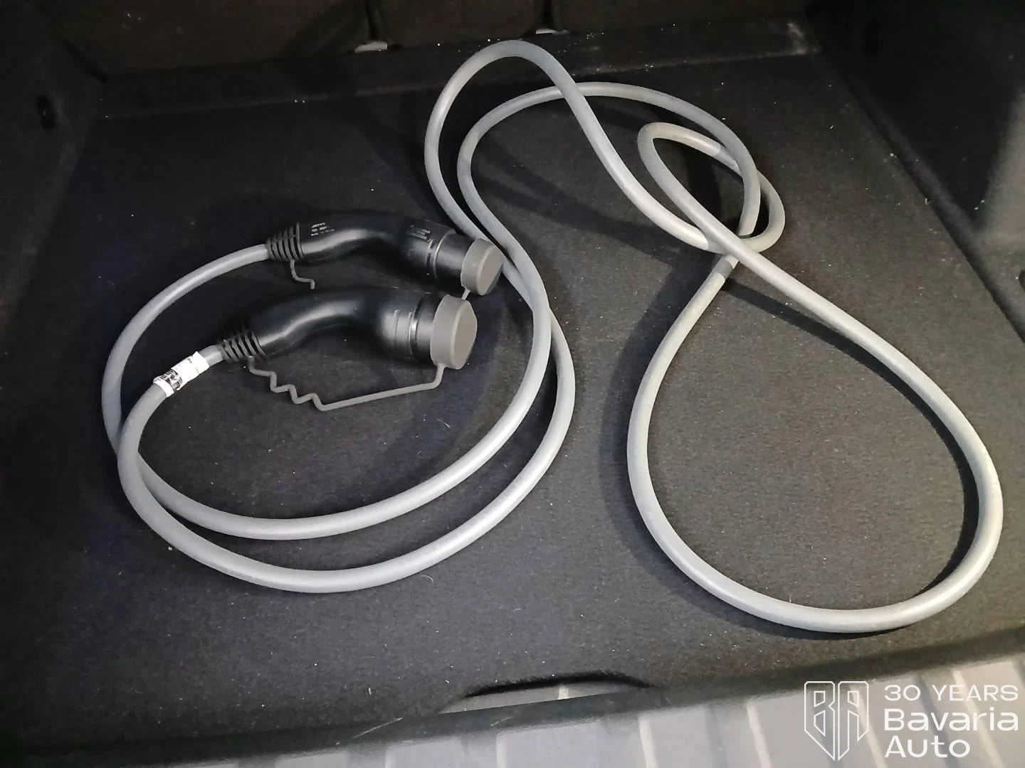 BMW iX2 20 eDrive M Sport Paket , снимка 15 - Автомобили и джипове - 55018750