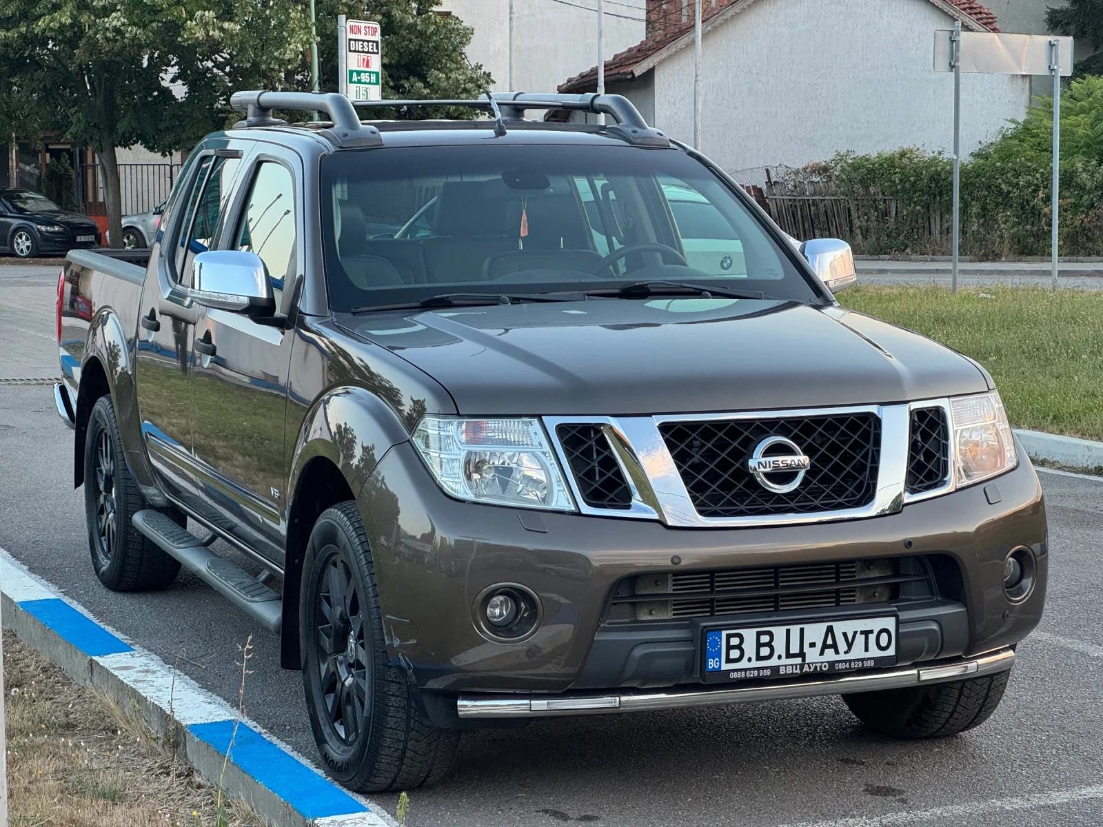 Nissan Navara 3.0DCi V6 , снимка 3 - Автомобили и джипове - 55439633