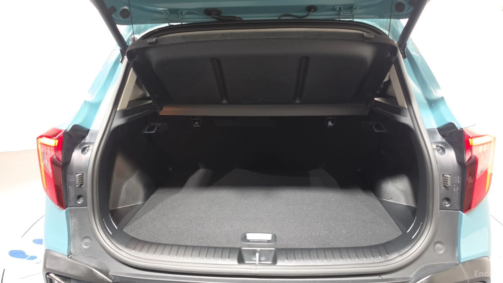 Kia Seltos 2.0 2WD Gravity* КОЖА* ОБДУХВ* НАВИ* КАМЕРА, снимка 16 - Автомобили и джипове - 55513856