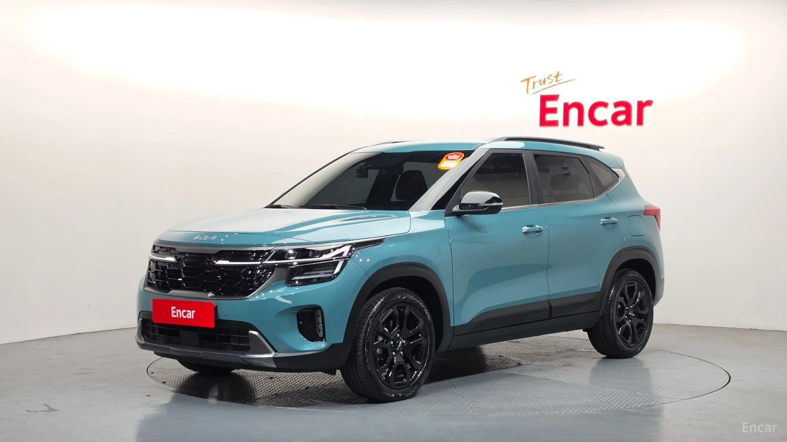 Kia Seltos 2.0 2WD Gravity* КОЖА* ОБДУХВ* НАВИ* КАМЕРА