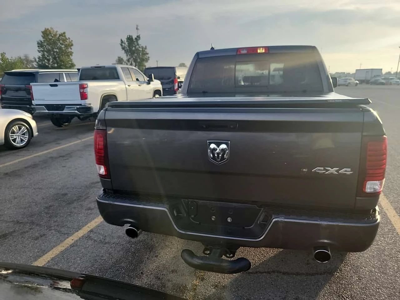 Dodge RAM 1500 * 4x4 Crew Cab 5'7" Box Sport Crew Cab , снимка 5 - Автомобили и джипове - 56309906