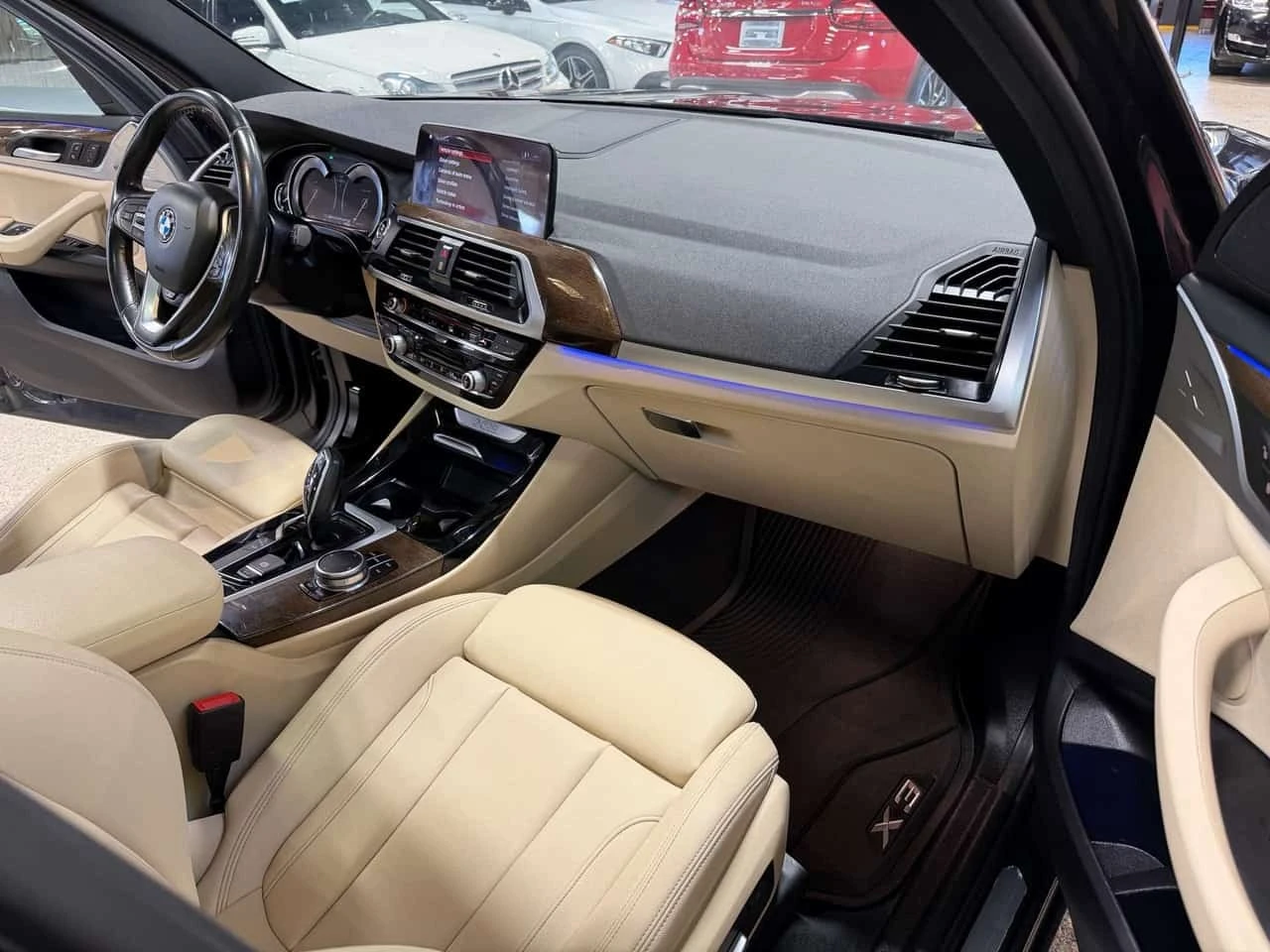 BMW X3 / 30i xDrive / CARPLAY / PANO / ���������� | Mobile.bg � ����������� 12