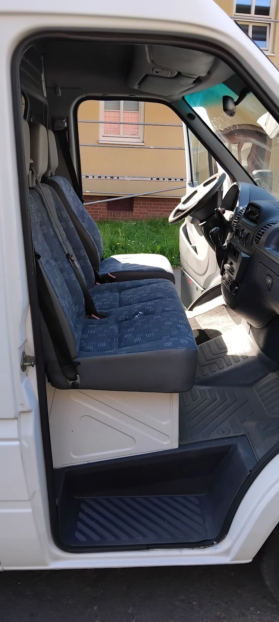 Mercedes-Benz 313  - изображение 8