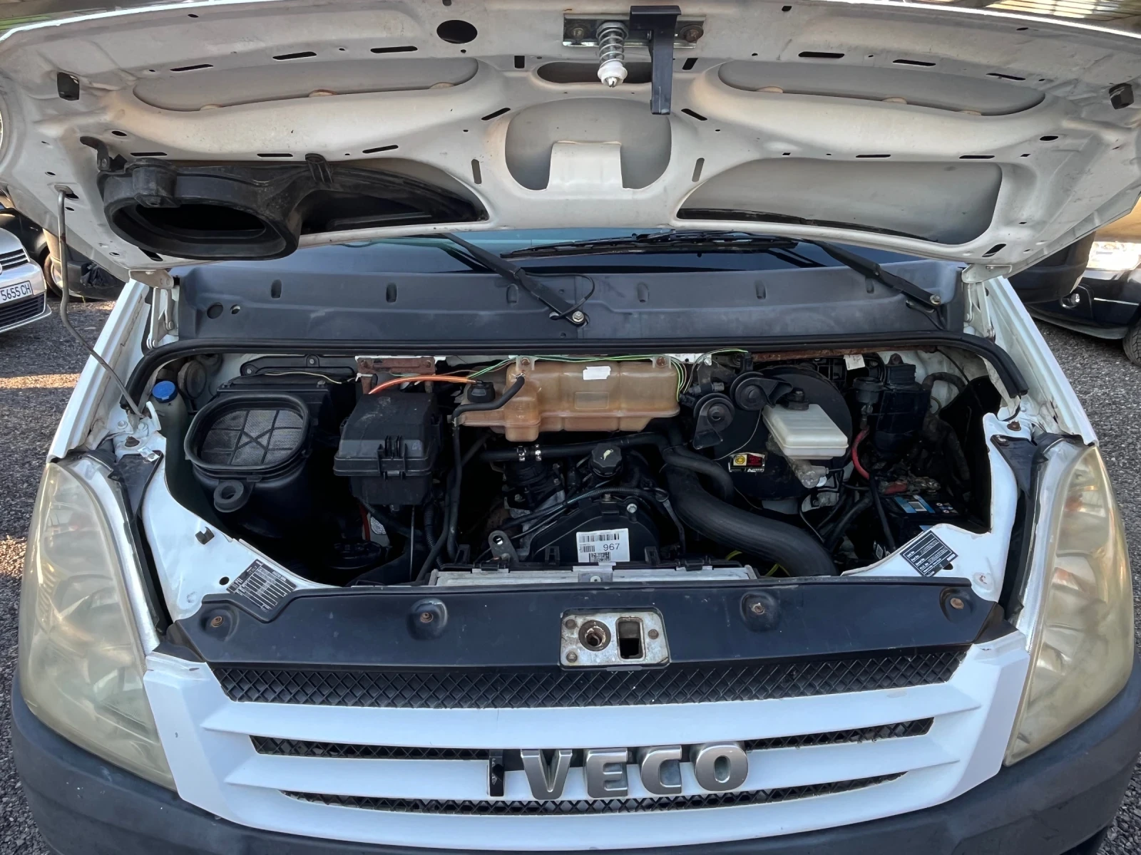 Iveco Daily Iveco daily 35c12, снимка 13 - Бусове и автобуси - 54295396