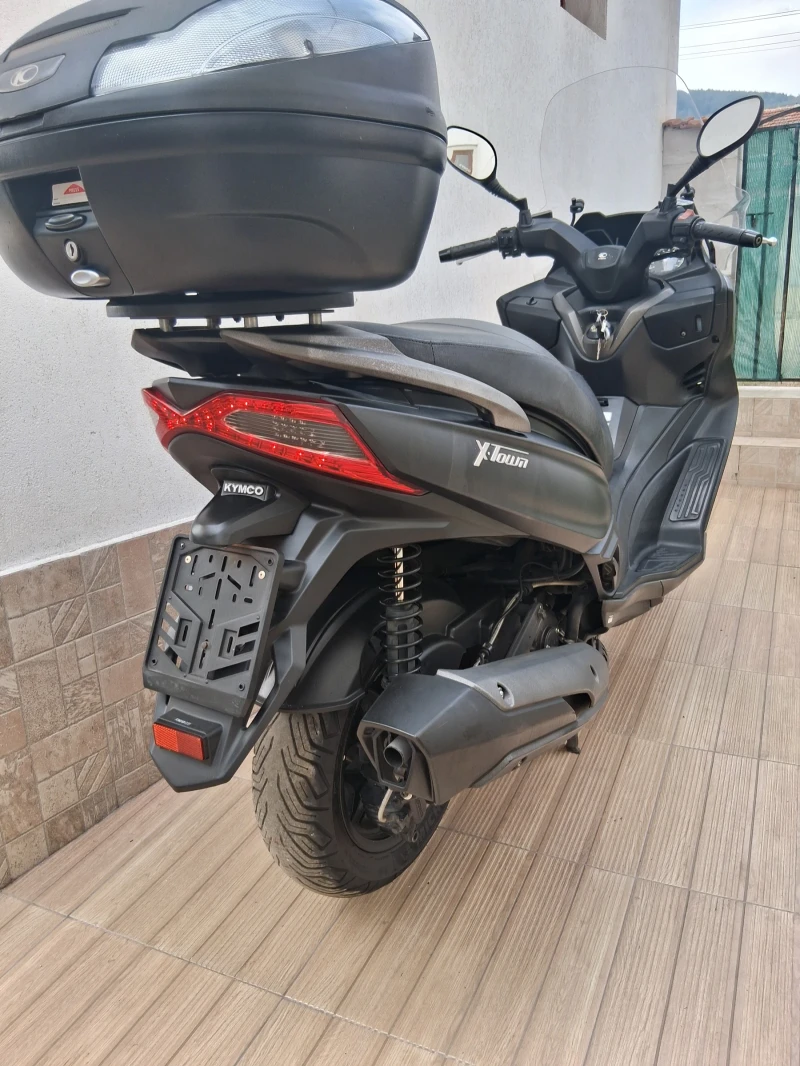 Kymco Downtown, снимка 8 - Мотоциклети и мототехника - 52160302