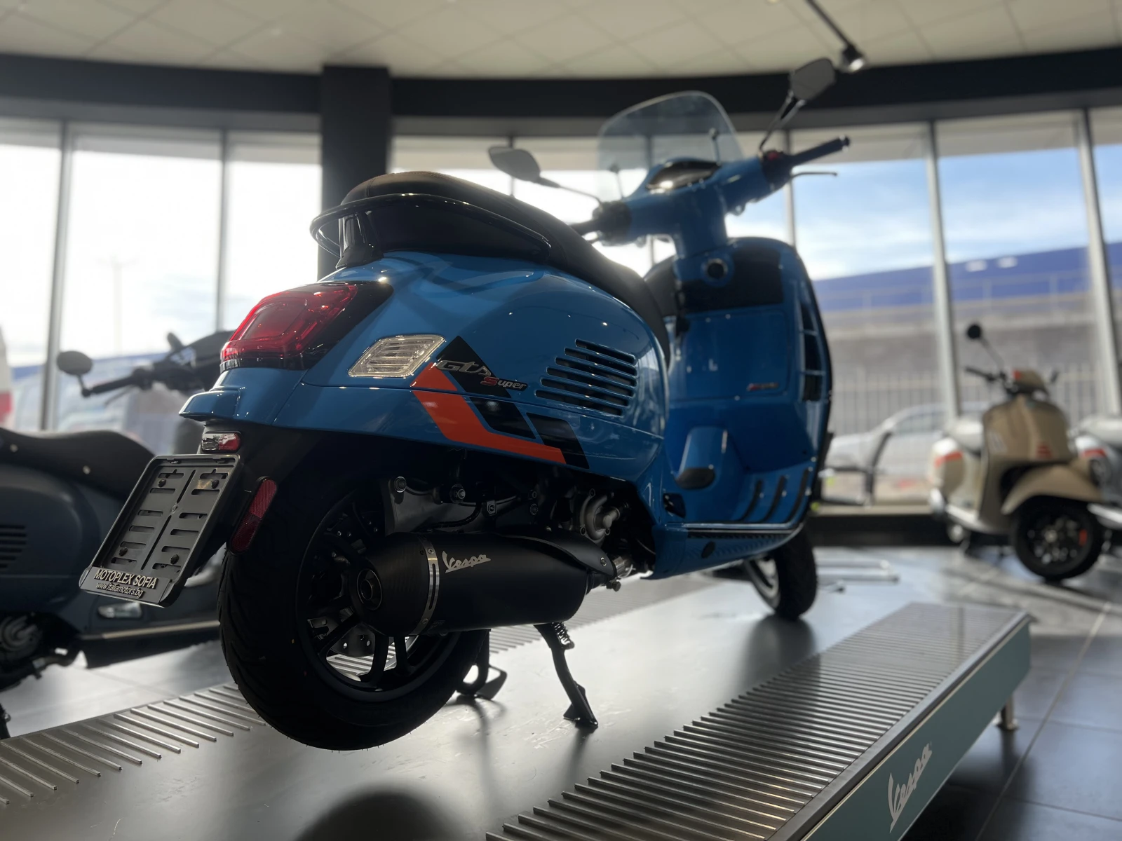 Vespa GTS 310 Super Sport - изображение 5