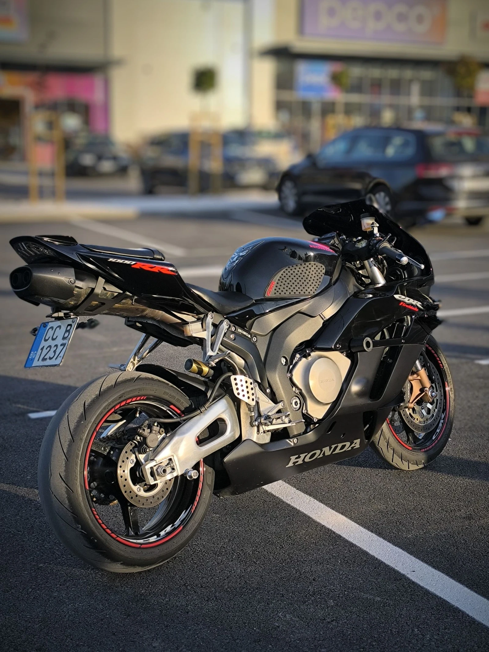 Honda Cbr 1000RR FireBlade BlackEdition , снимка 12 - Мотоциклети и мототехника - 54430286