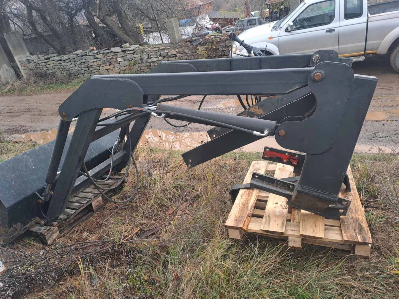 Трактор ЮМЗ Челен товарач  - изображение 3