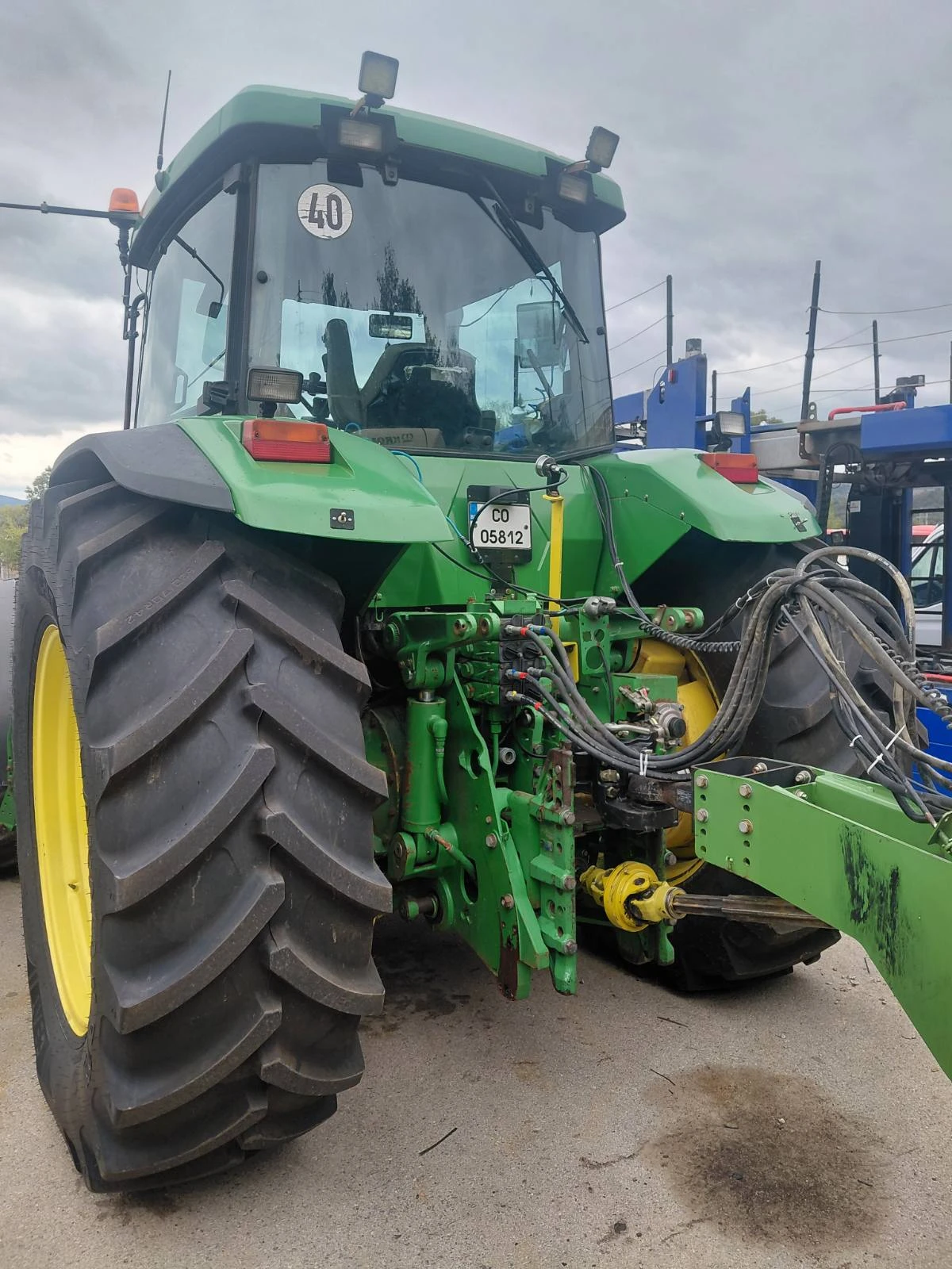 Трактор John Deere 8210, снимка 2 - Селскостопанска техника - 56273288