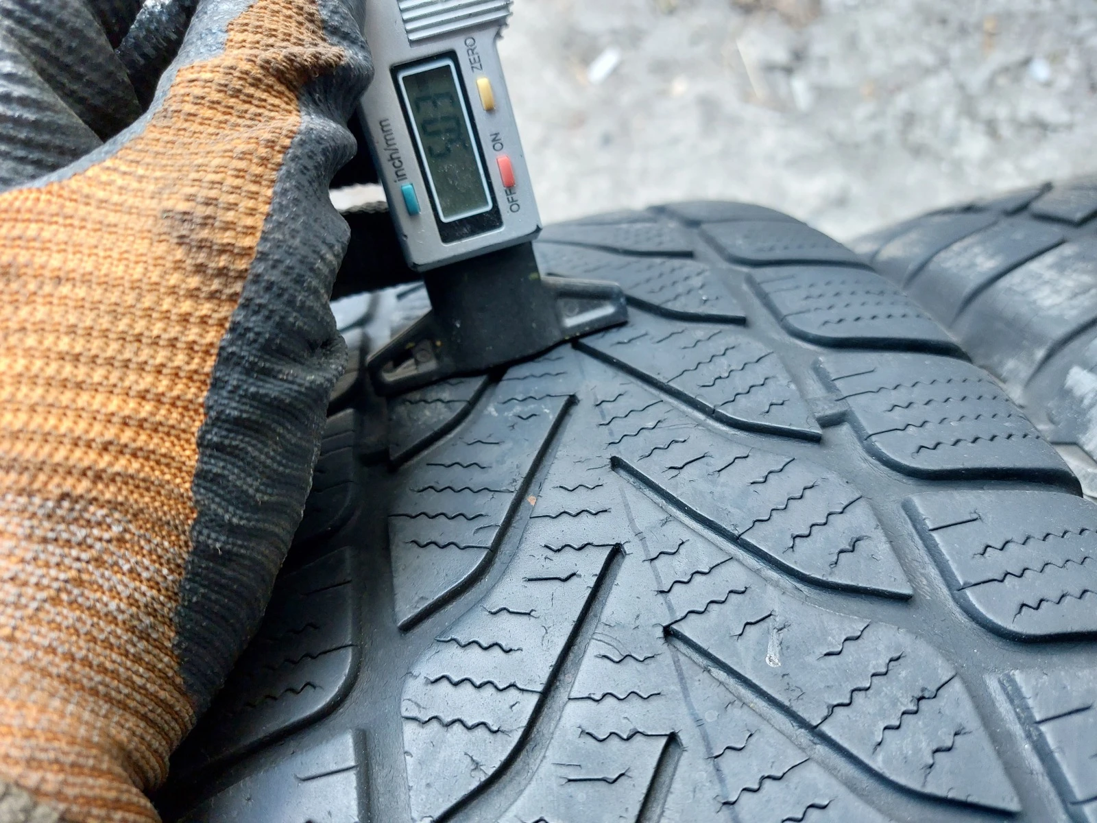 ���� 205/70R15 | Mobile.bg � ����������� 4