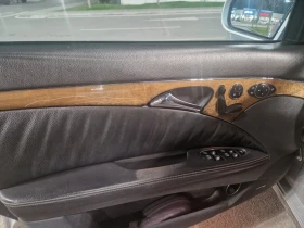 Mercedes-Benz E 320 3200, снимка 11