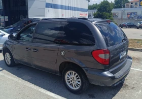 Chrysler Voyager 2.8 CRD - автомат, снимка 2