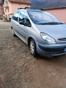 Citroen Xsara picasso 1.6 - 1000 € / 1955.83 лв. - 22679037 5