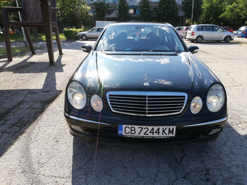 Mercedes-Benz E 200 Avantgarde , снимка 3 - Автомобили и джипове - 45480580