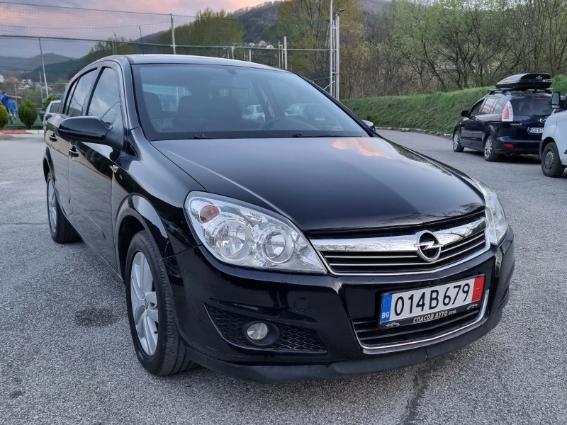 Opel Astra 1.4 16v KLIMA/Tlinport, снимка 8 - Автомобили и джипове - 45109774