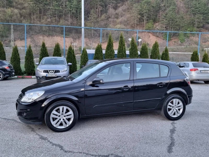 Opel Astra 1.4 16v KLIMA/Tlinport, снимка 3 - Автомобили и джипове - 45109774