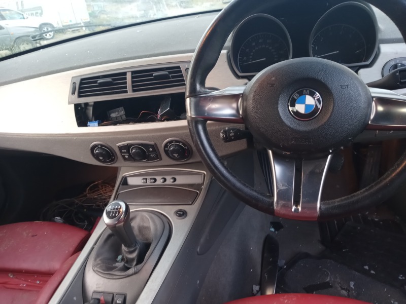 BMW Z4 Кабрио, снимка 8 - Автомобили и джипове - 46464319