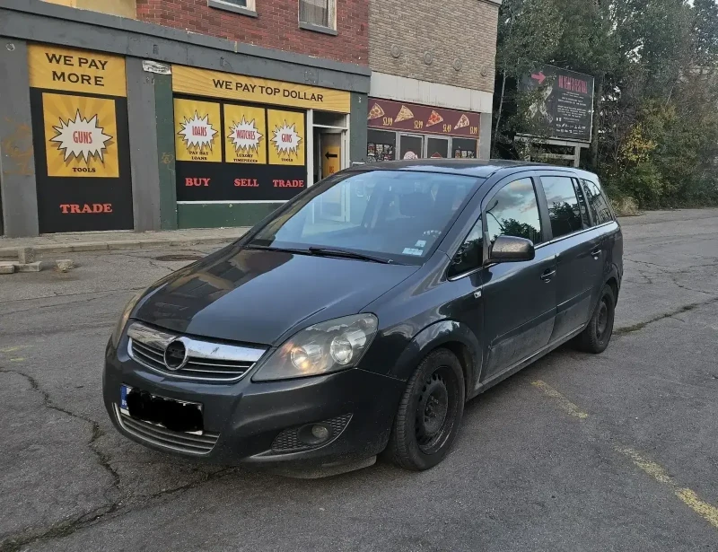 Opel Zafira, снимка 1 - Автомобили и джипове - 47539977