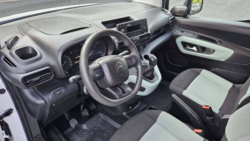 Citroen Berlingo 1.5 hdi , снимка 12 - Автомобили и джипове - 50914367