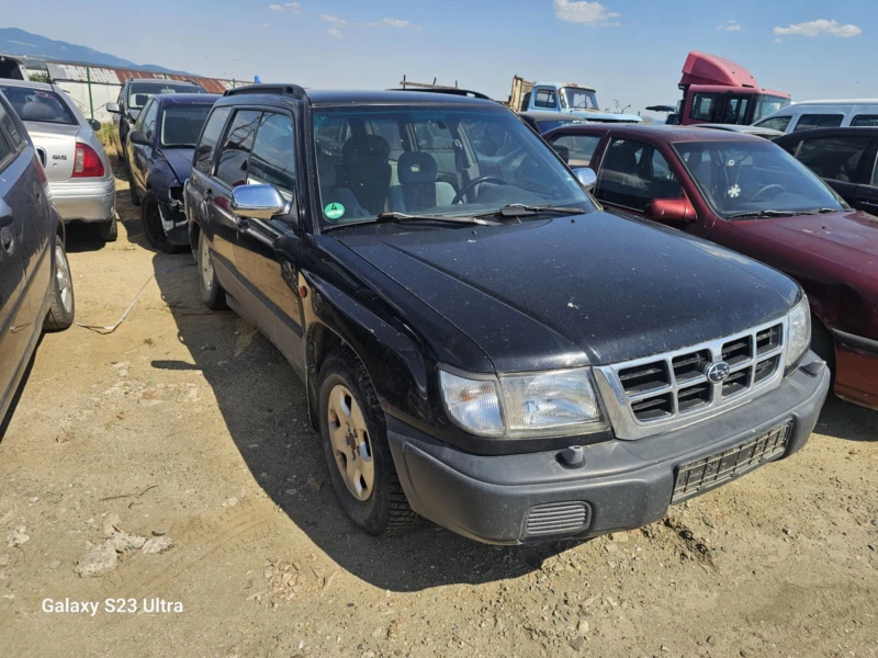 Subaru Forester 2.0, снимка 3 - Автомобили и джипове - 51024840