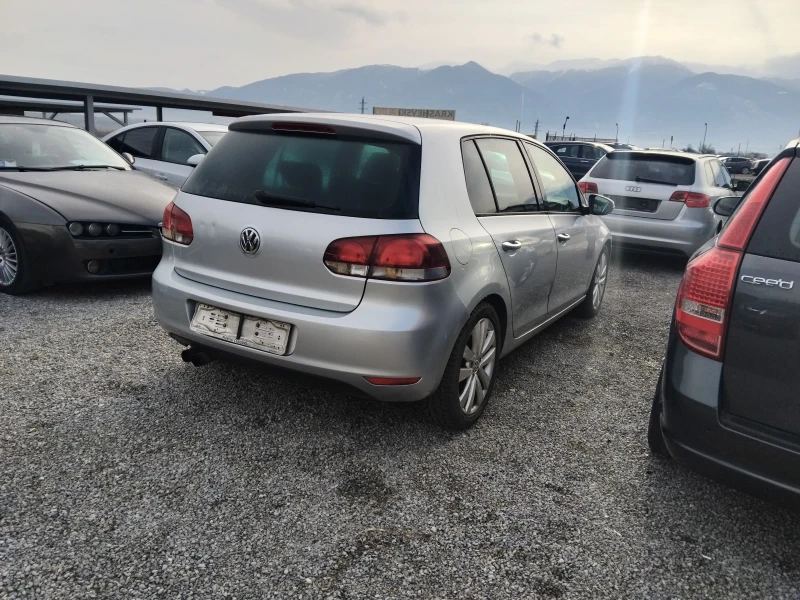 VW Golf 2.0TDi110ксА/С, снимка 6 - Автомобили и джипове - 52815689