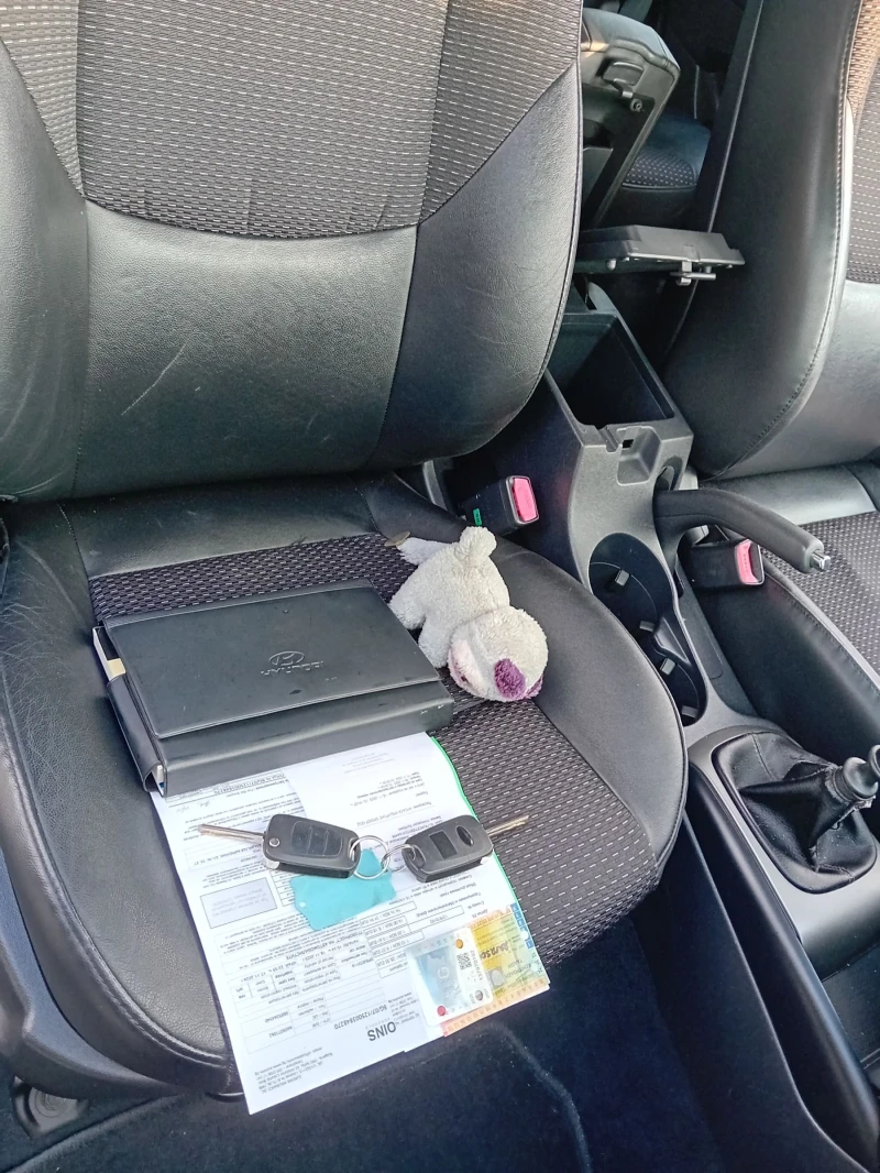 Hyundai I30 1.6i EXCLUSIVE PACK , снимка 15 - Автомобили и джипове - 52880720