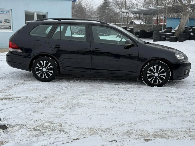 VW Golf 1.6TDI ЛИЗИНГ 3 БРОЯ, снимка 4 - Автомобили и джипове - 53210186