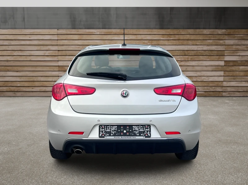 Alfa Romeo Giulietta 1.6JTD Автоматик ПРОЧЕТИ ОПИСАНИЕТО, снимка 5 - Автомобили и джипове - 53434001