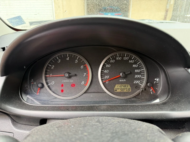 Mazda 2 1.2i (I DY), снимка 7 - Автомобили и джипове - 53576308
