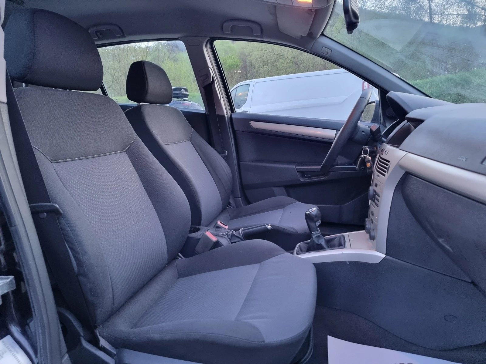 Opel Astra 1.4 16v KLIMA/Tlinport | Mobile.bg — изображение 12