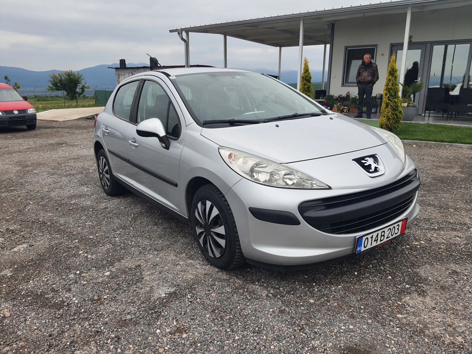 Peugeot 207 1.4i-74k.c. - изображение 2