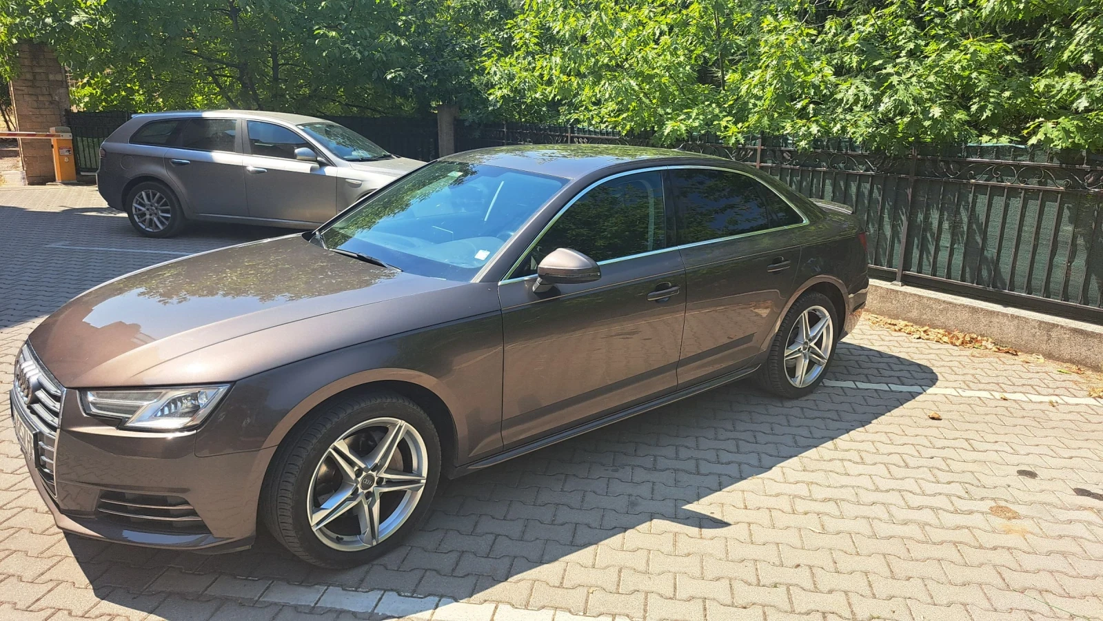 Audi A4 2.0 QUATTRO  - изображение 4