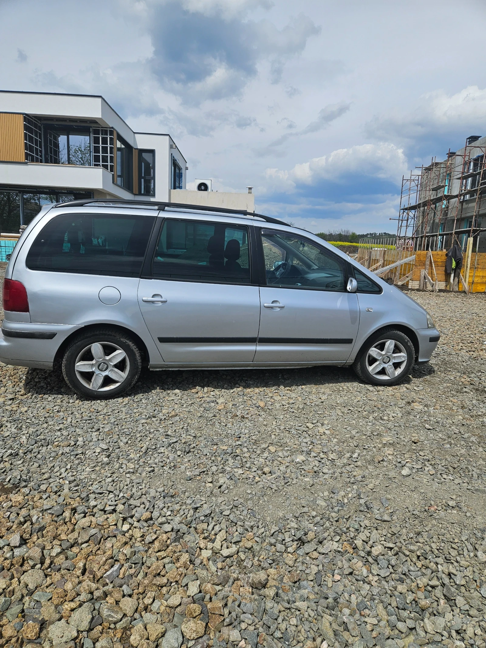 Seat Alhambra  - изображение 3