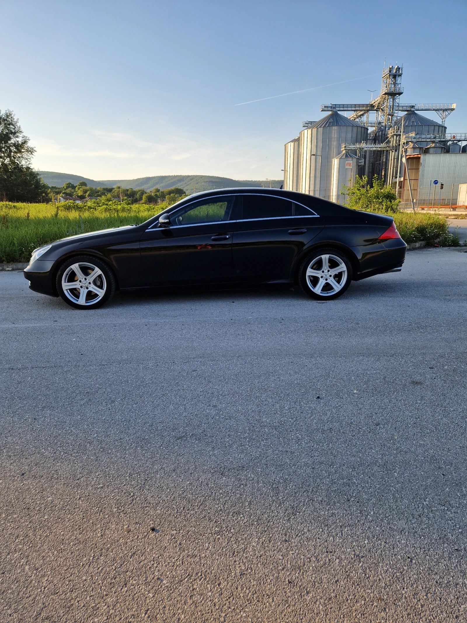 Mercedes-Benz CLS 320  - изображение 4