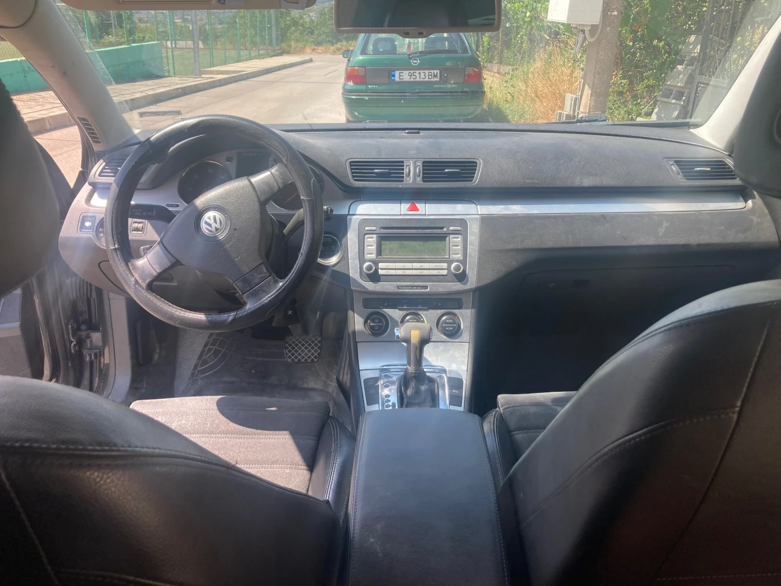 VW Passat 2.0TDI Automatic DSG - изображение 2