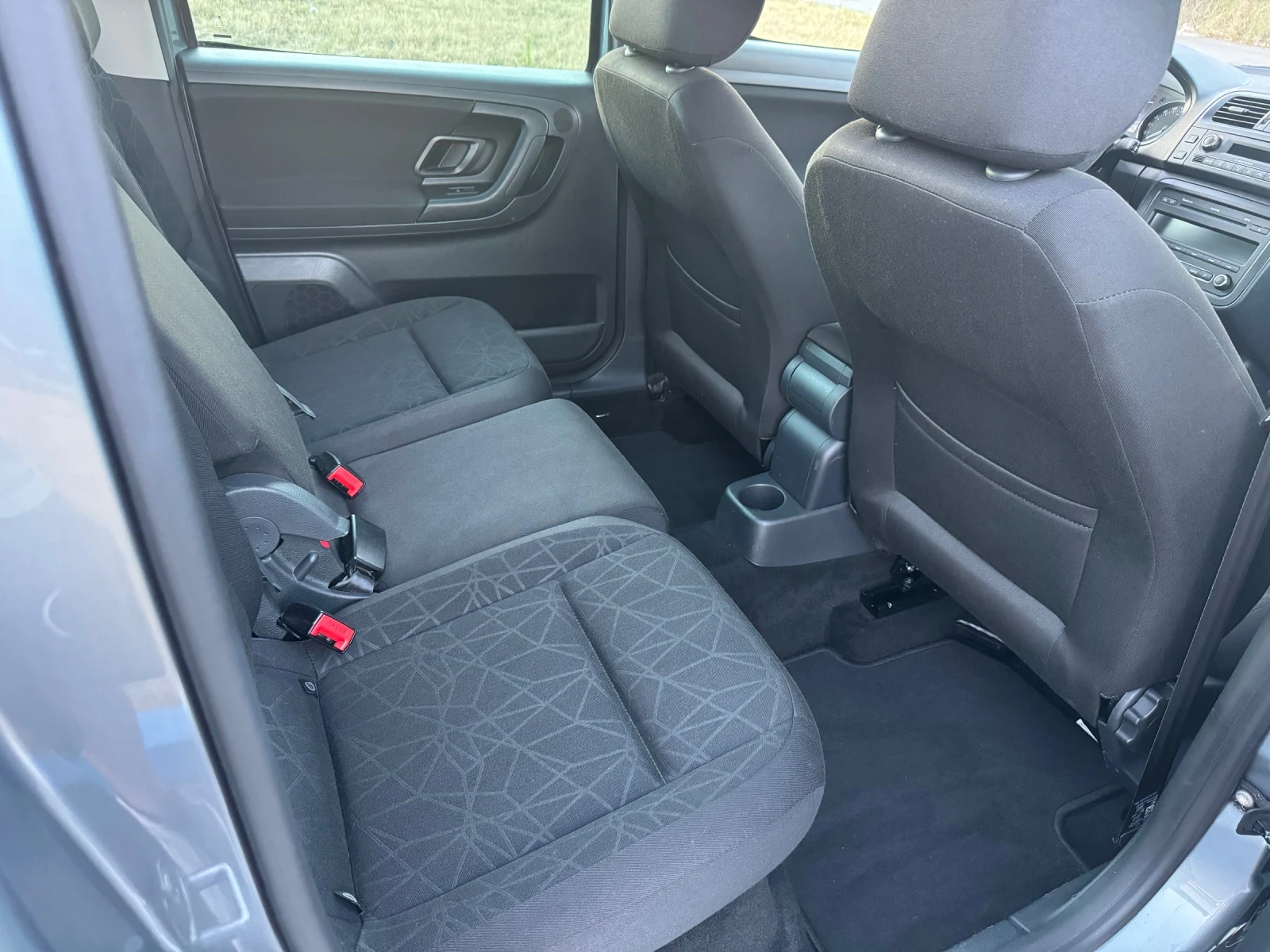 Skoda Roomster 1.6TDi FaceLift Euro 5b - изображение 10