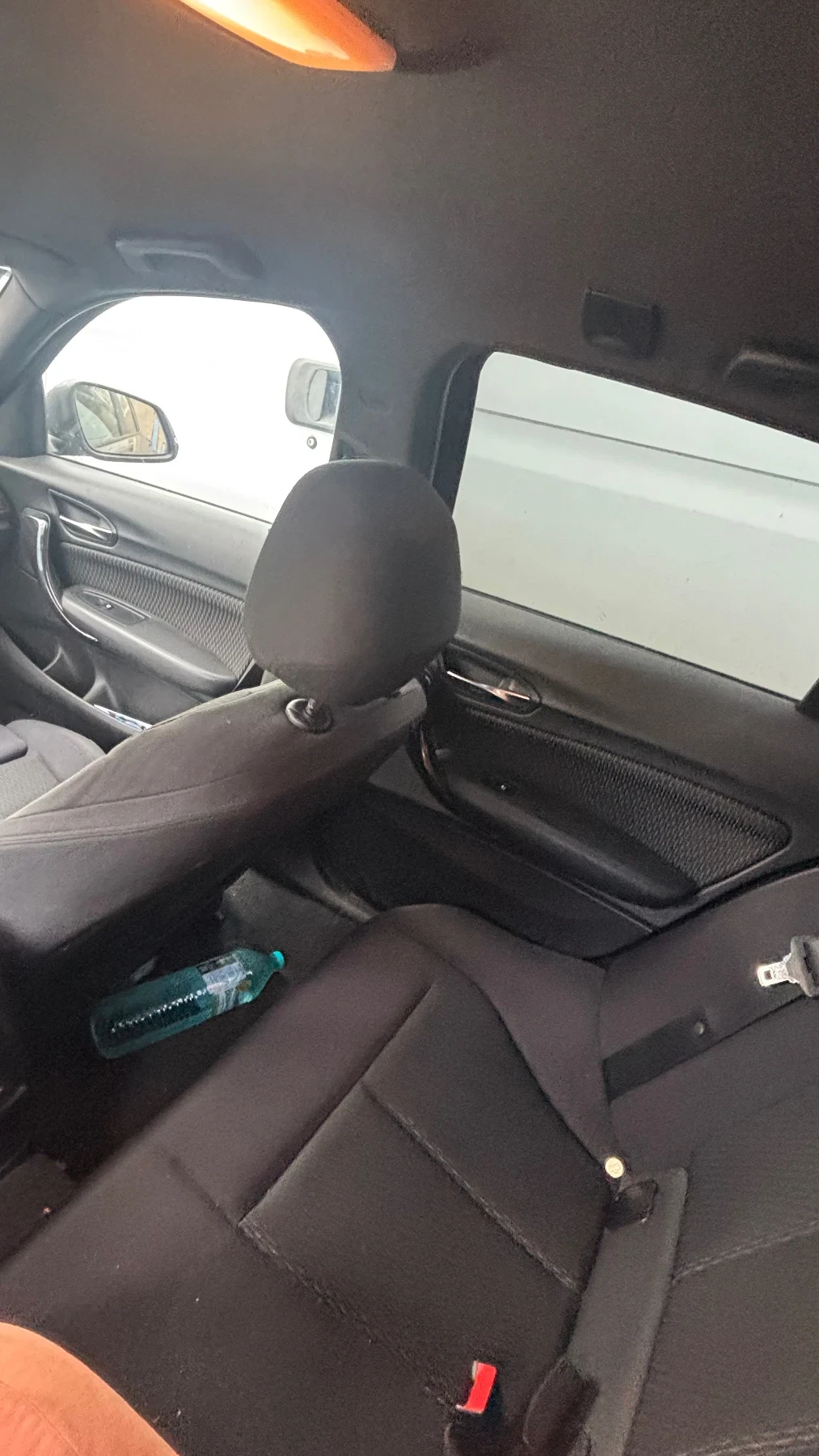 BMW 118  - изображение 6