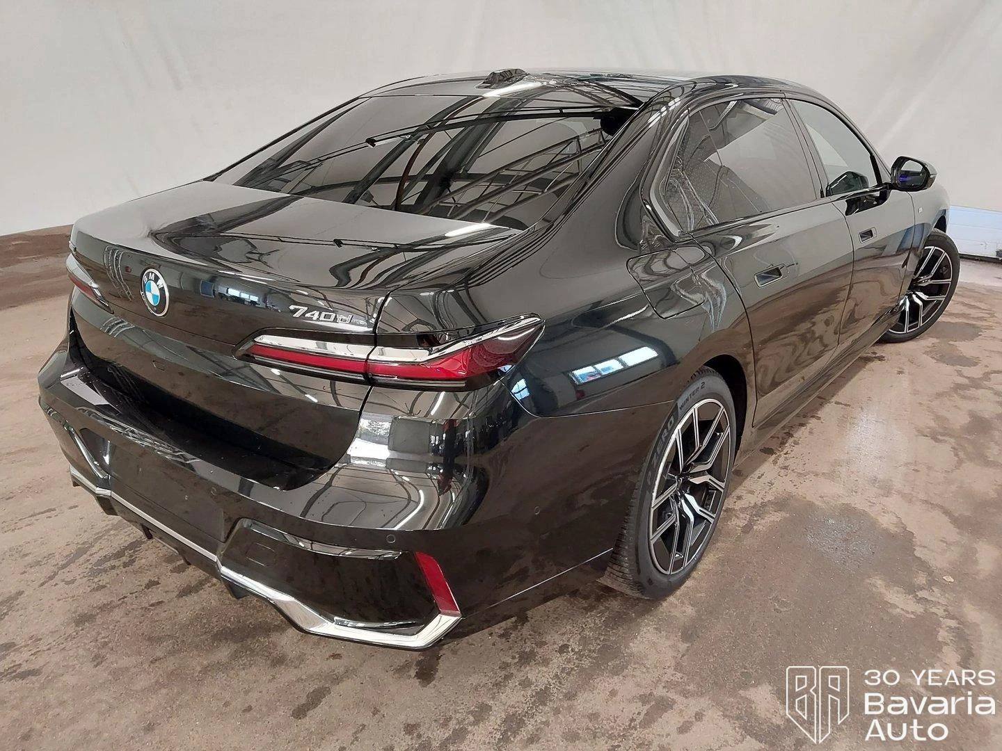 BMW 740 d xDrive M Sport Paket Sportautomatic - изображение 3