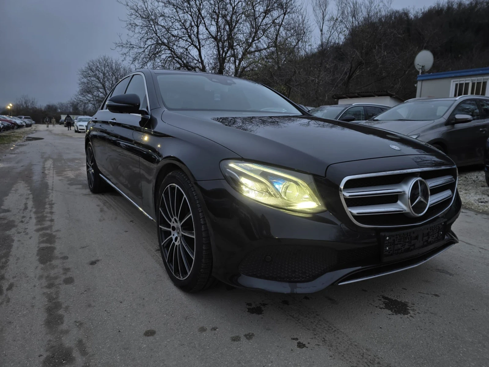 Mercedes-Benz E 220 9G Tronic - 194к.с. - Head Up - Digital - изображение 2