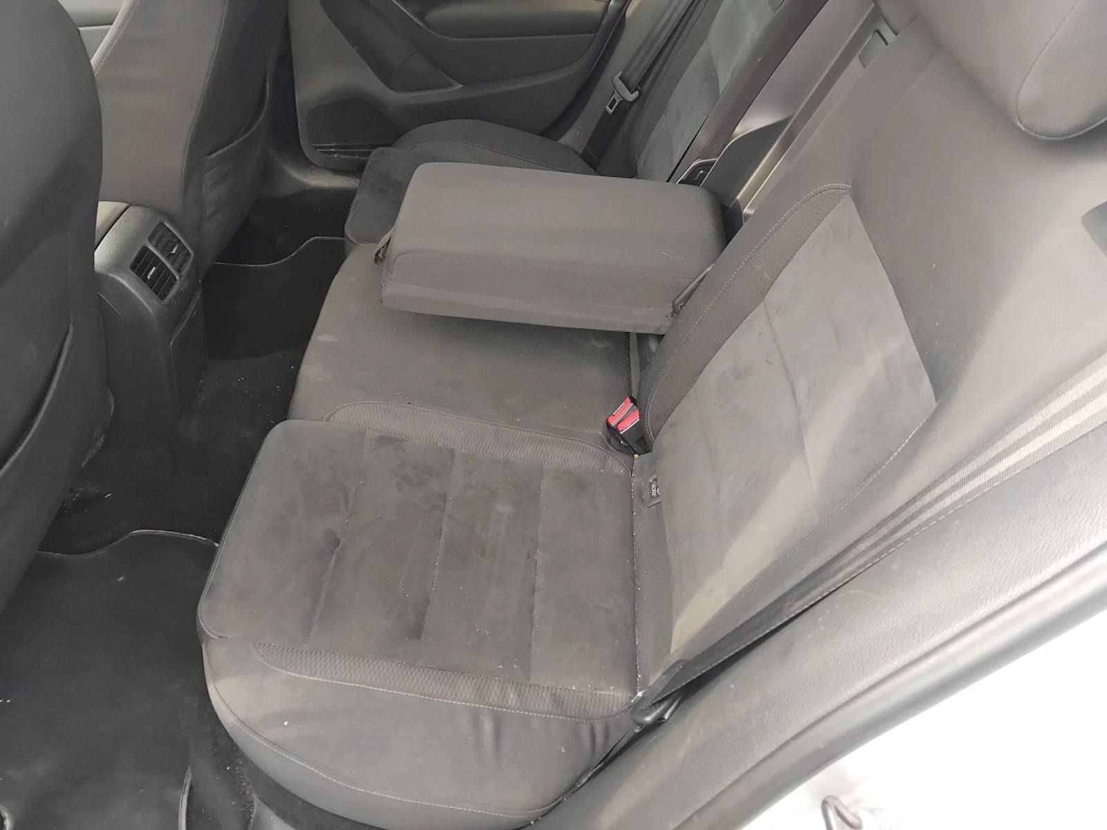 VW Golf 2.0TDi110���/� | Mobile.bg � ����������� 15