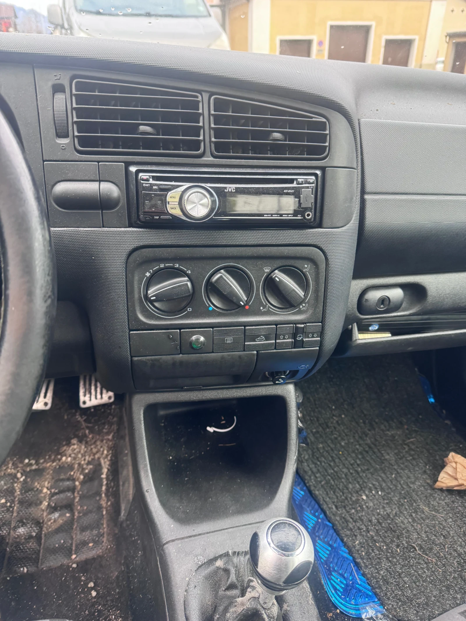 VW Golf 1.9TDI 110k.c - изображение 7